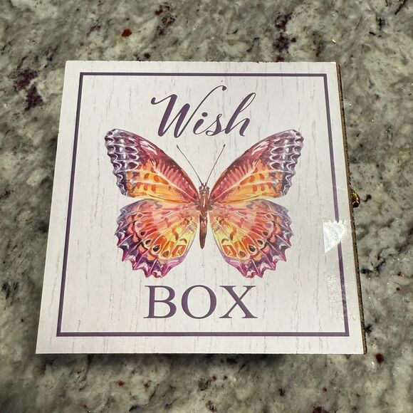 NEW Mystery Jewelry Wish Box 15 Different Brand New in Pack Items of all kinds - Picture 3 of 5